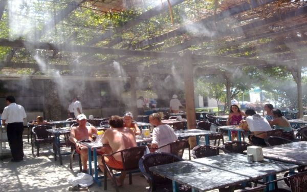Система туманного охлаждения для кафе и ресторанов